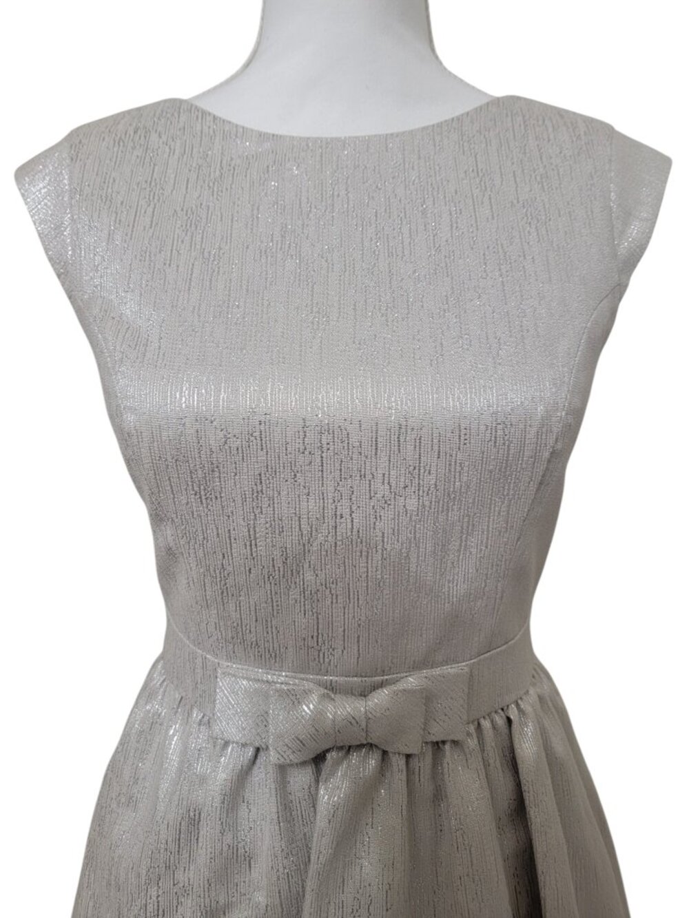 Cynthia Steffe Size 2 Silver Metallic Fit & Flare Cocktail Dress - Picture 4 of 15